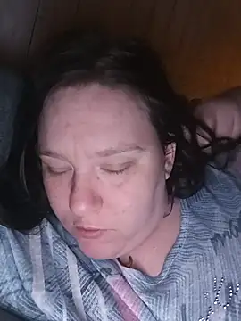 Feuchtekitty92xh online show from January 15, 8:59 pm