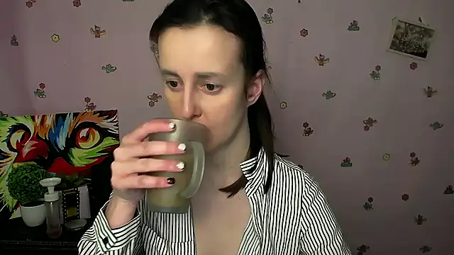 FeelMe   online show from December 23, 10:08 am