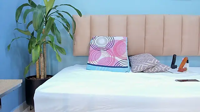 genesis4u online show from April 6, 12:28 pm