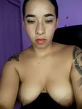 Valenn fernandez online show from June 25, 5:12 am