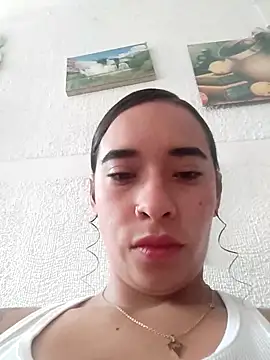 Valenn fernandez online show from March 13, 4:30 pm