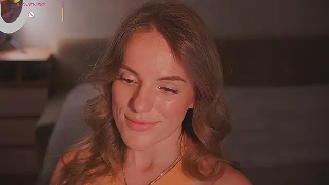 Vanille Mystery online show from December 21, 7:51 pm