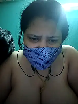 Kaja1919 online show from November 16, 9:15 pm