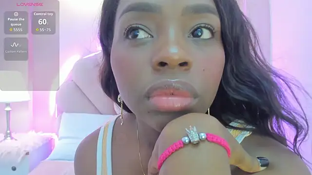 Melanyy Ebonny online show from September 19, 3:38 am