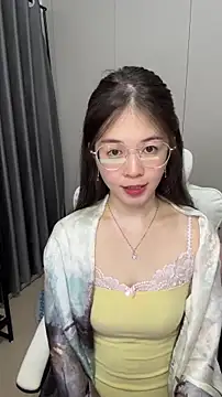 Qianqian-888 online show from December 2, 1:07 am