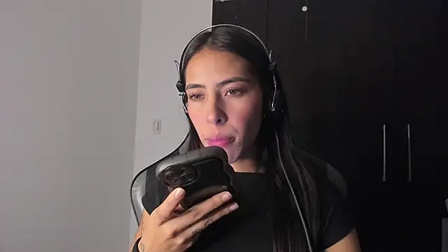 ValkaGrecco online show from September 20, 3:27 am