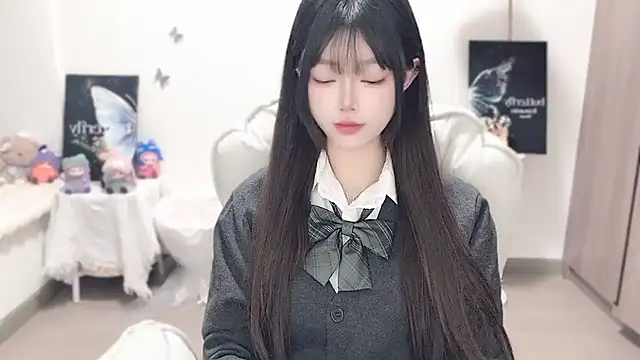 -EEBABY online show from November 29, 8:35 pm