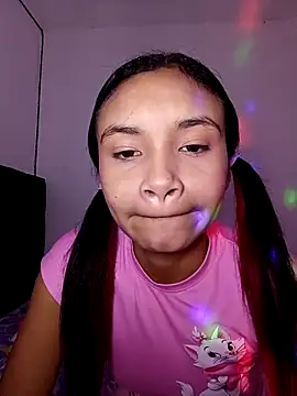 liz7skinny online show from March 27, 9:26 pm