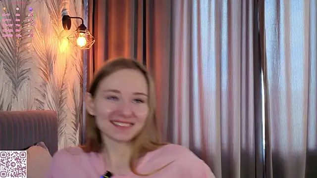 ElvinaRose online show from April 7, 5:31 am