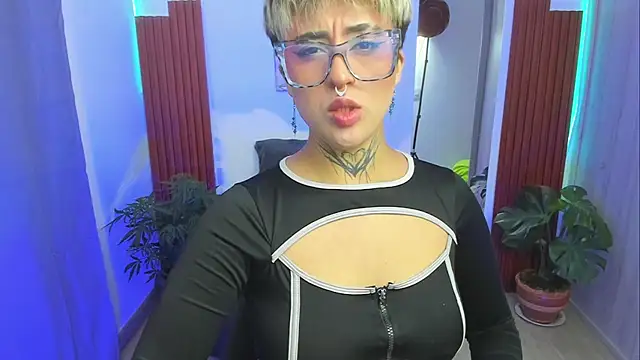 Rebeka-baker online show from July 14, 11:26 am