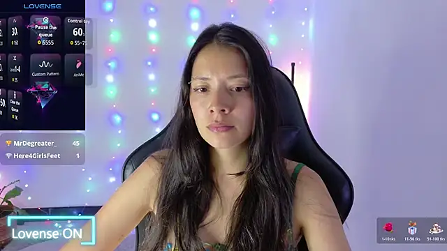 Sarasavage online show from January 9, 6:01 pm