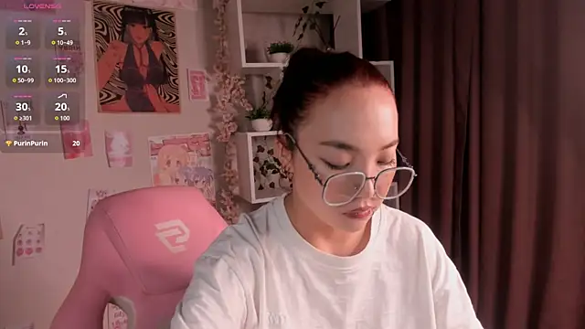 OdetteBiddy online show from September 12, 9:33 pm