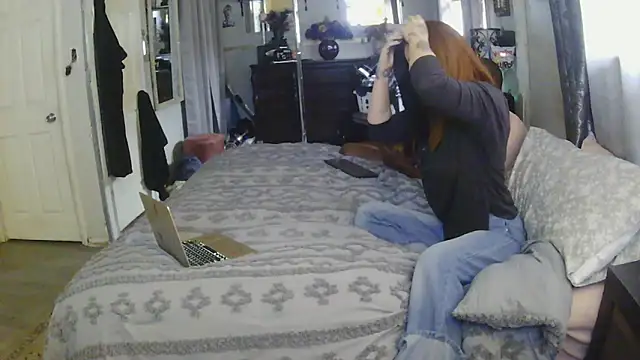 blaqmagiq72 online show from February 20, 9:37 pm