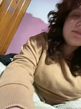 Solangerulo  online show from February 19, 9:31 am