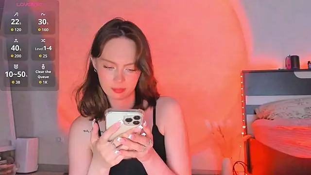 LolaMeddisson online show from May 14, 10:26 pm