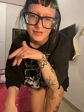 severingratty online show from June 17, 7:48 pm