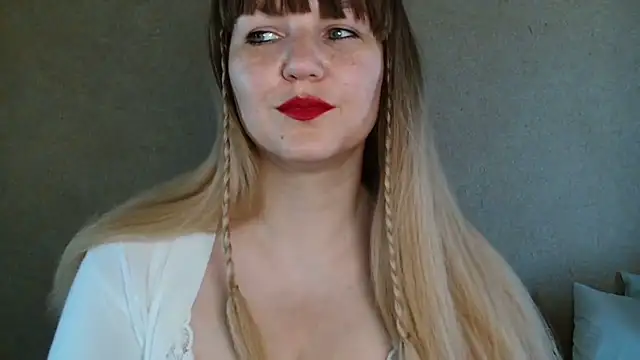 Snapshot of Miaxfox chatting on September 11, 5:30 am Miaxfox online show from September 11, 5:30 am