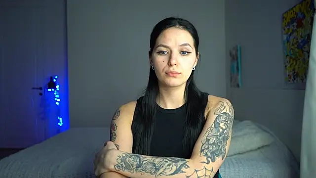 EwelynScott online show from December 13, 10:38 pm