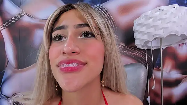 miss   taylor online show from February 18, 2:32 am