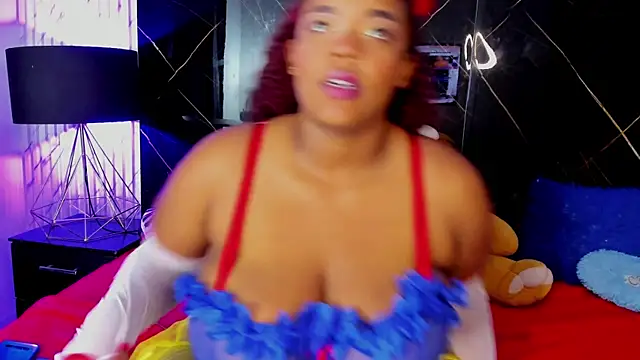 Alaia Gutierrez online show from October 3, 10:04 pm