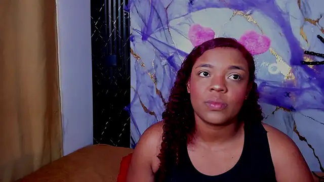 Alaia Gutierrez online show from November 4, 8:58 pm