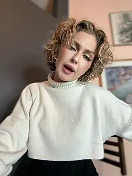 KellyKeler online show from November 13, 1:10 pm