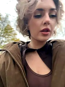 KellyKeler online show from December 1, 12:41 pm