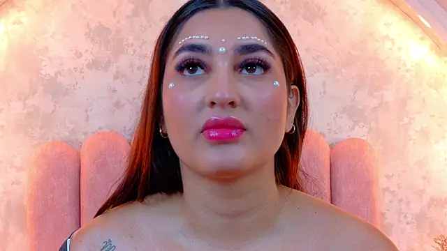 JasmineRhodes online show from October 31, 1:26 pm