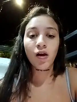 Snapshot of Arii_collins1 chatting on October 10, 11:42 pm Arii collins1 online show from October 10, 11:42 pm