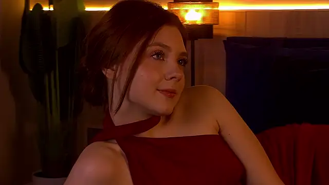 Nora  Ray online show from October 18, 10:11 pm