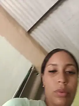 Fernanda30 online show from May 31, 7:48 pm