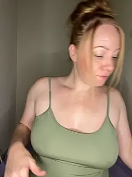 ChiliRoja online show from December 4, 6:48 am