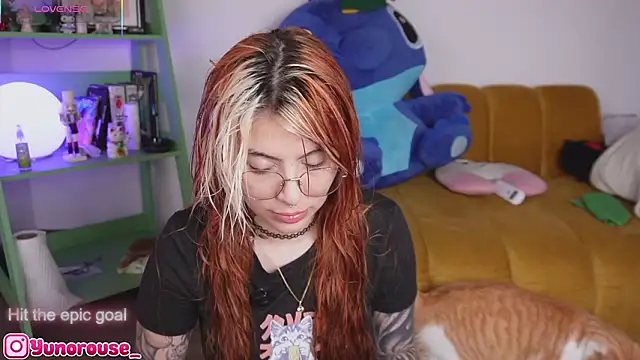 YunoRose  online show from March 14, 4:24 am