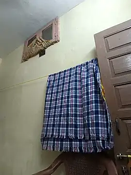 Villageanuty online show from November 9, 1:51 pm