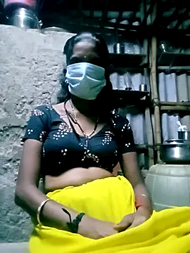 Snapshot of Tamilauntyhot chatting on October 15, 4:31 pm Tamilauntyhot online show from October 15, 4:31 pm