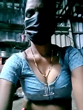 Snapshot of Tamilauntyhot chatting on October 1, 5:51 pm Tamilauntyhot online show from October 1, 5:51 pm