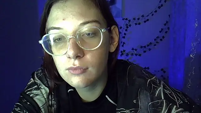 Snapshot of Lily_Ember chatting on October 20, 7:06 pm Lily Ember online show from October 20, 7:06 pm