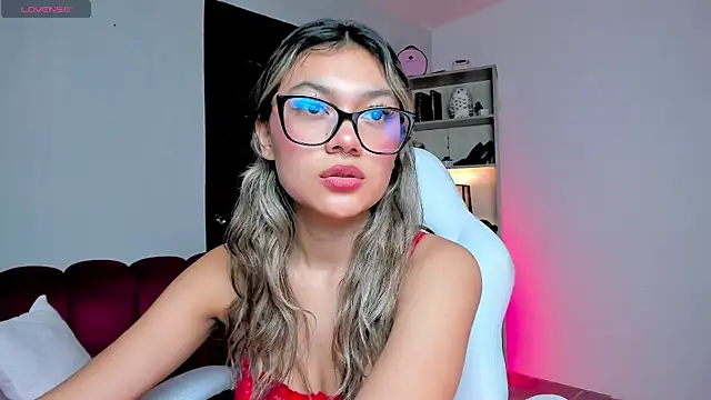 Tatiana mendoza online show from October 10, 2:00 pm