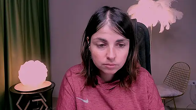 MartaEdams online show from December 2, 6:15 am