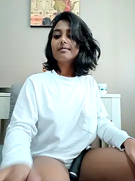 littlemissdevil69 online show from November 9, 8:21 am