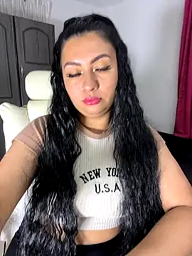 Issa Santana online show from October 8, 7:51 pm