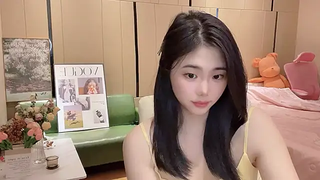 suki-1 online show from October 10, 8:41 am