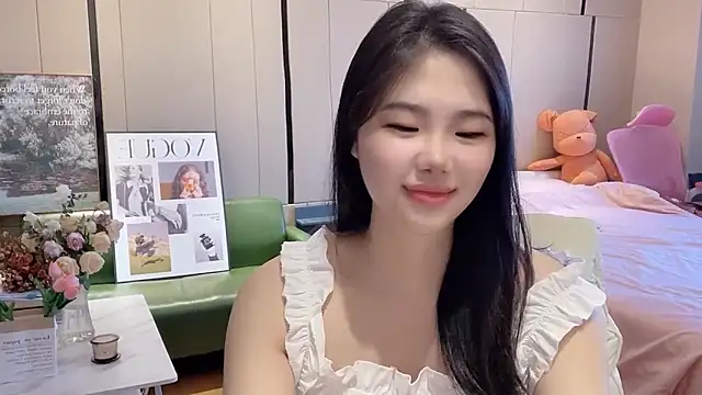 suki-1 online show from October 8, 8:40 am