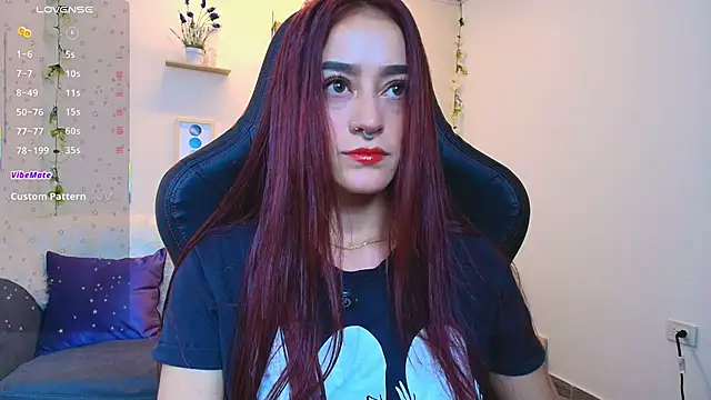 ViolethRosse online show from April 8, 1:19 am