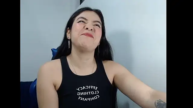 EloiseJun online show from June 20, 5:00 am