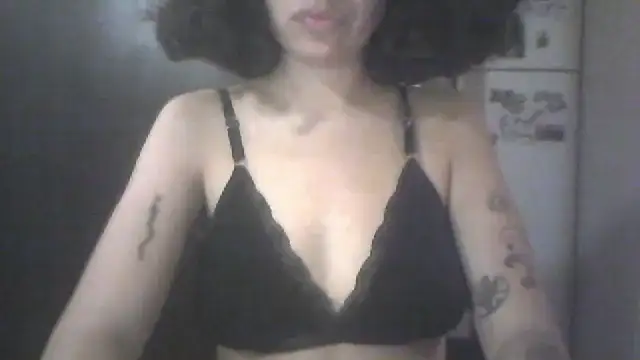 loliporomero online show from May 30, 1:14 am