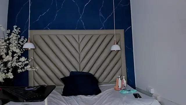 Ibbie drastic online show from September 17, 12:58 pm