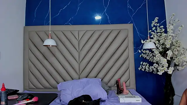 Ibbie drastic online show from December 15, 12:10 pm