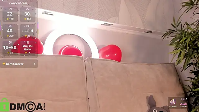 Molly Platt online show from February 13, 9:55 am