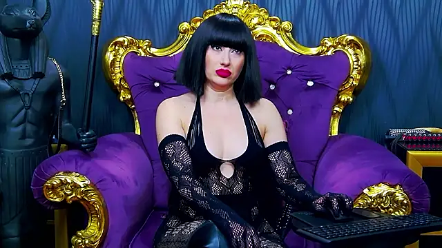 LaraMaeve online show from February 15, 5:43 am